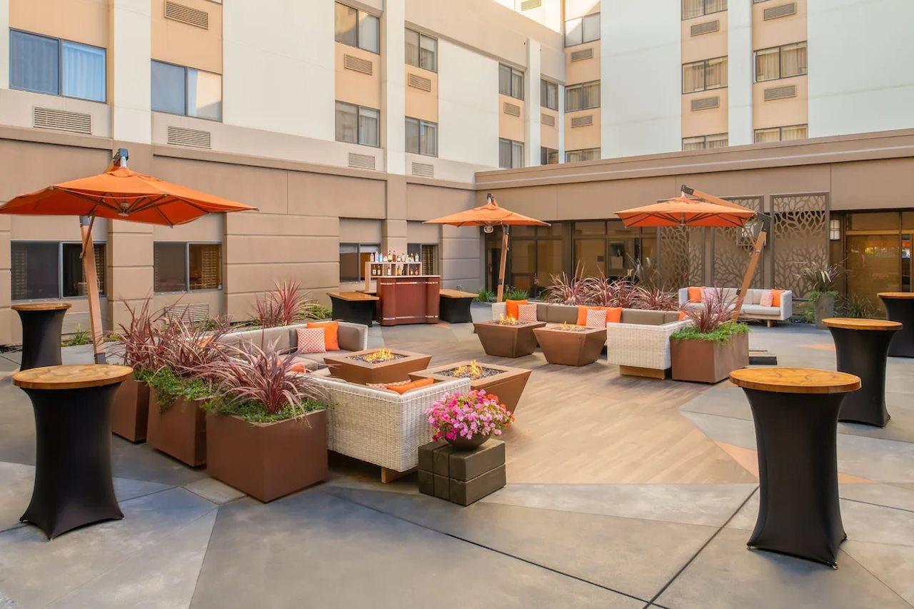 Doubletree By Hilton San Francisco Airport Hotel 4*