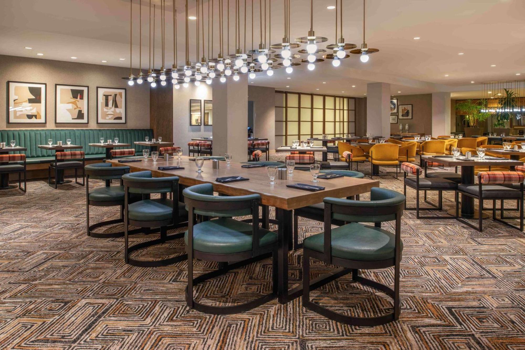 Doubletree By Hilton San Francisco Airport Hotel